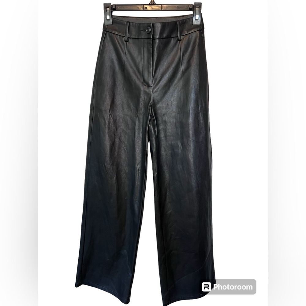 EUC 12 Thompson Faux Leather Wide Leg Pant Small